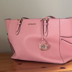 Michael Kors Pink Shoulder Bag with Structured Design
